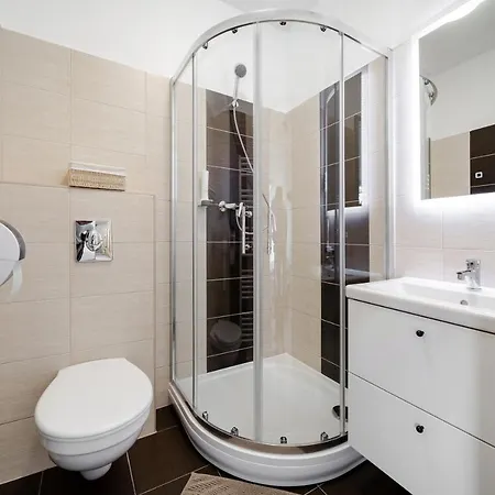 Vendégház Pipacs Panír&grill Garden 3*